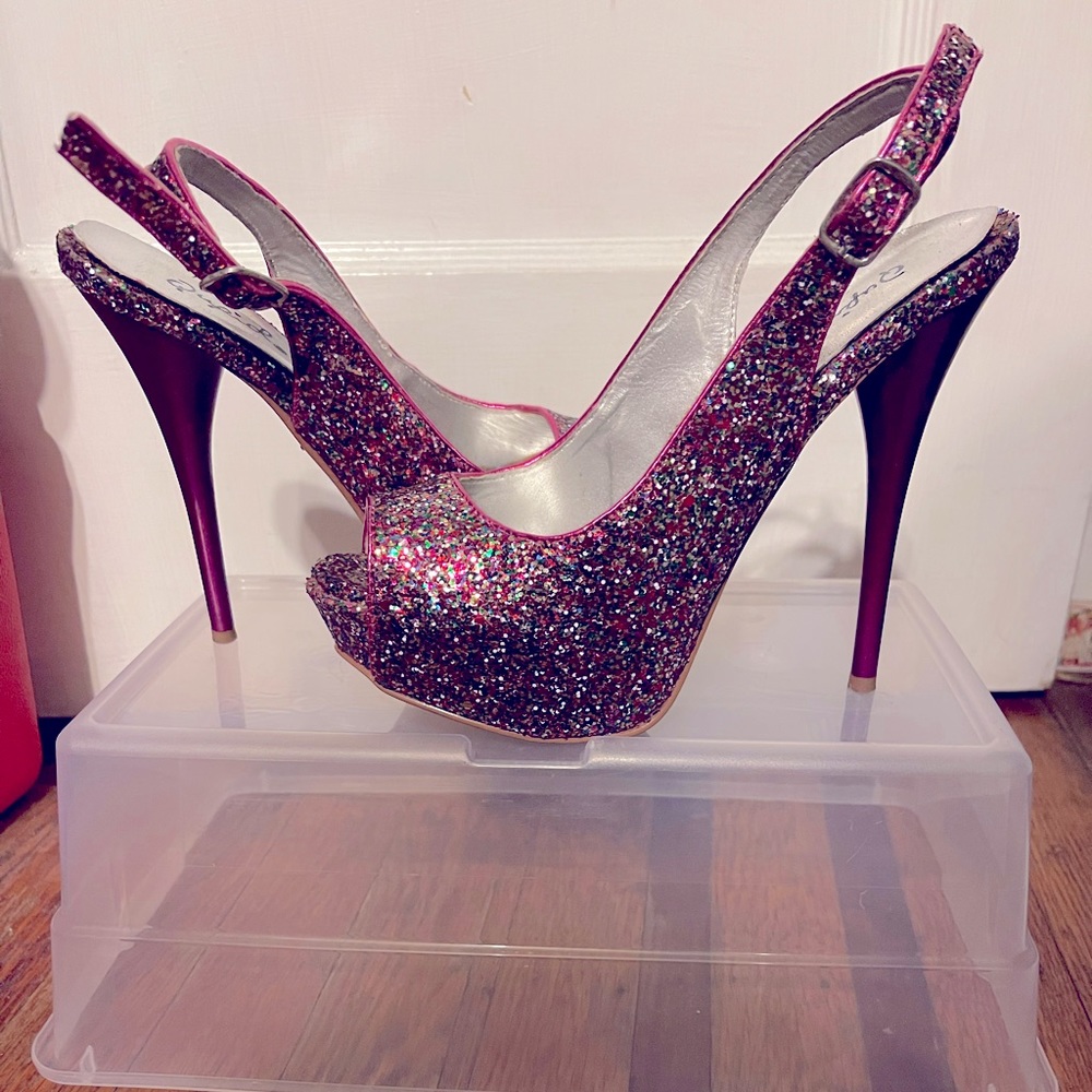 Summer heels
